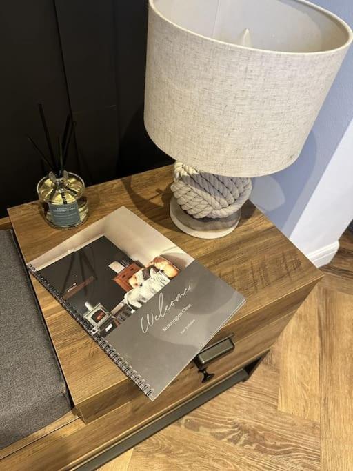 Cottage/Boutique Style - Free Parking & Wi-Fi 킹스턴어폰헐 외부 사진